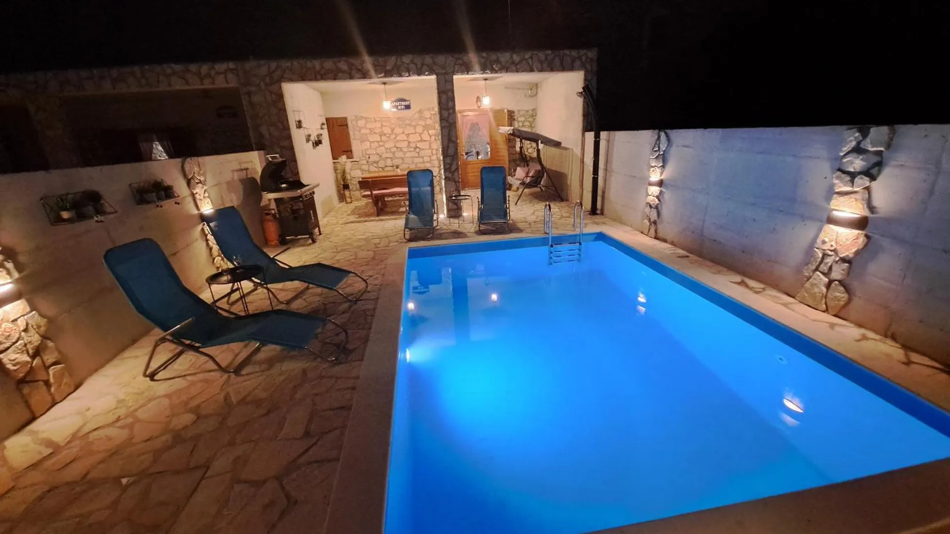 Nivi Apartment Slivnica